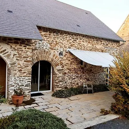 La Longre Pensión Cerisy-la-Foret