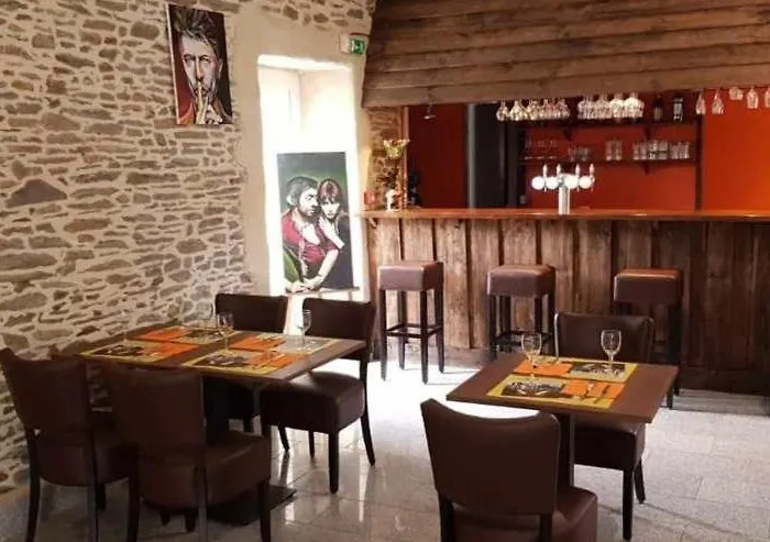 게스트하우스 La Longre Cerisy-la-Foret